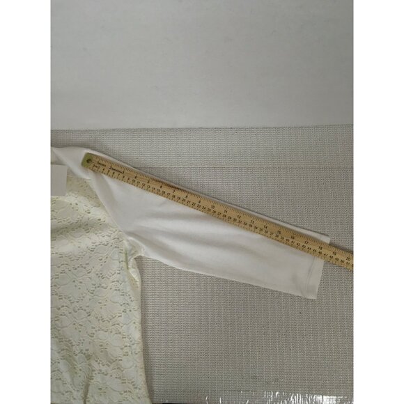 Croft and Barrow Women Top Size Small White with Floral Lace Front Short Sleeves - Picture 12 of 16
